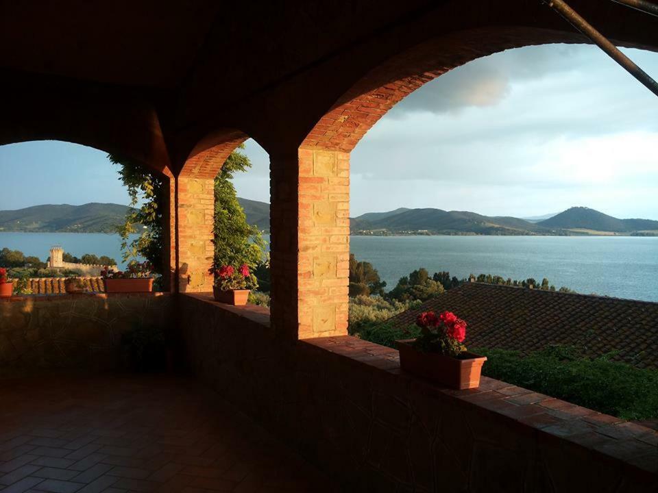 Вилла Fattoria Il Poggio Сан-Феличано Экстерьер фото